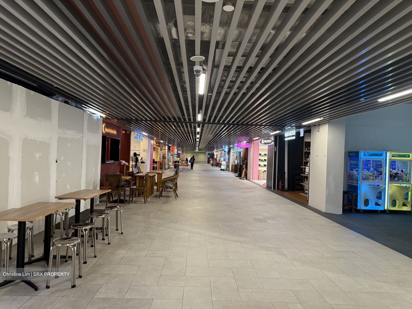 Club Street (D1), Retail #502839851